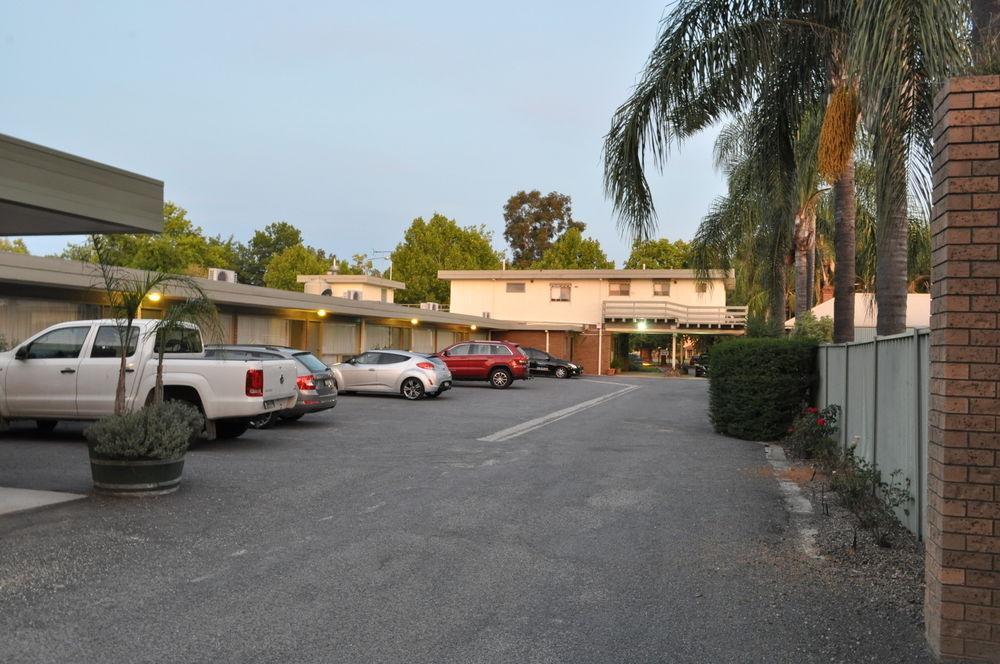Albury Burvale Motor Inn Exterior foto